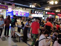 大堂-八一好吃街·高品美食广场
