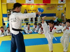 -哈喽实战跆拳道·跳绳·体能(慈云寺馆)