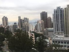 -香港大学