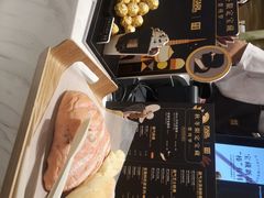 -奈雪的茶(湖滨银泰in77C区PRO店)