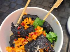 -黑色经典臭豆腐·湖南特产(坡子街店)