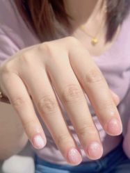 -纤纤玉手美甲美睫美容