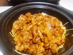 沙爹金菇肥牛肉煲-新世界餐厅(万达店)