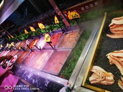 -釜御山海鲜烤肉火锅自助(新城市中心店)