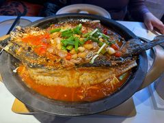 -鸣记脆皮烤鱼(三八广场店)