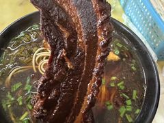 -小龙大肉面馆