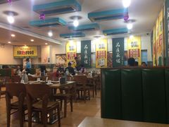 大堂-胡氏大盘鸡新疆菜(石岗店)
