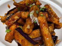 鱼香脆皮茄子煲-八斗鸡·湘土菜(国贸店)
