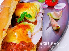 -théATRE茶聚场·餐厅(环球金融中心店)