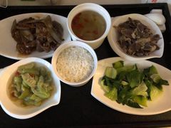 -优护佳月嫂育儿嫂中心(静安店)