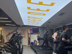 -超鹿运动(达信大厦店)