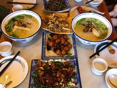 过桥米线-多味居(剪子巷店)