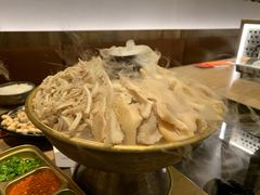 -毛肚向右·川渝毛肚王(经开永旺店)