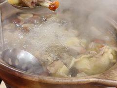 -威邵鸡煲(西华路总店)