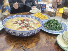 -云河农家乐饭店(福禄缘树山店)