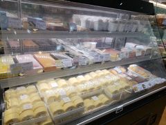 -好利来(彩香店)