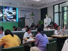 大堂-魏记烧味饭