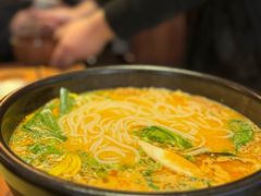 -银米·云南传统过桥米线(双廊黑金冠店)