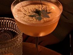 -Shift cocktail bar鸡尾酒吧