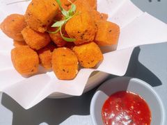 -桂满陇·手作小笼包&江南叫花鸡(中山公园店)