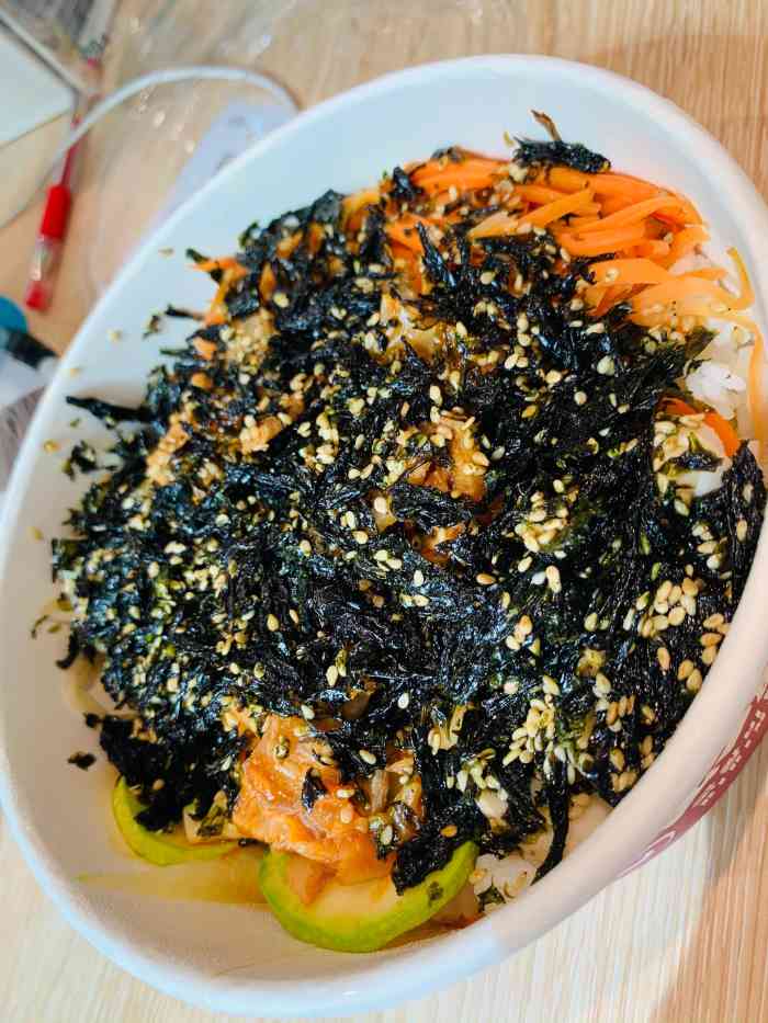 荠岛61国王拌饭-"包装是抽拉收口袋一,很有设计感和质感.每.