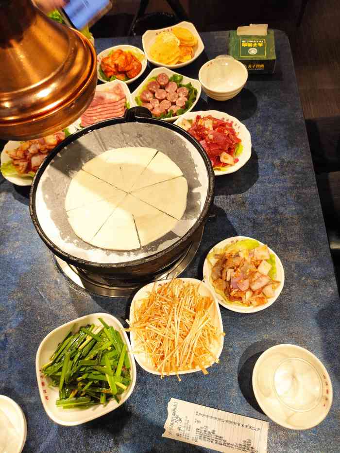 夫子烤肉-"[薄荷]环境:位置很好找 招牌很大 ."-大众点评移动版