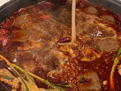 -旧街市鲜货老火锅(大光路店)