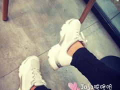 -SKECHERS 斯凯奇(上海国际时尚中心店)