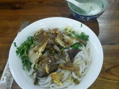 -牛八宝桂林米粉(八里庄店)