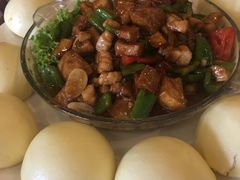 -鑫渔港海鲜本地菜·山海关浑锅(东戴河店)