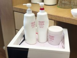 -THE LOG SALON 记录