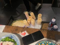 -尚尚仙·酸汤猪手·猪肚鸡火锅(华联万柳购物中心店)