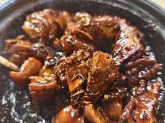 -直落玻璃（瓦煲）肉骨茶