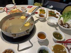 -八合里潮汕鲜牛肉火锅(上海汇智广场店)