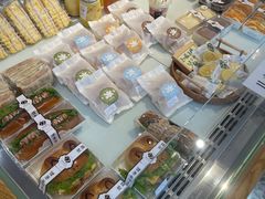零售区-聪妈的面包店(华侨新城店)