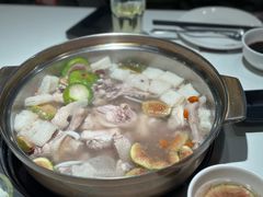 -烹然四季椰子鸡火锅(姚家园万象汇店)