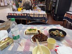 -吴记口味馆
