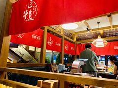 大堂-明洞阿姨·韩式酱蟹烤肉·创意料理(三元桥店)