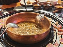 -阿山卓·野生菌火锅·纳西火塘烤肉