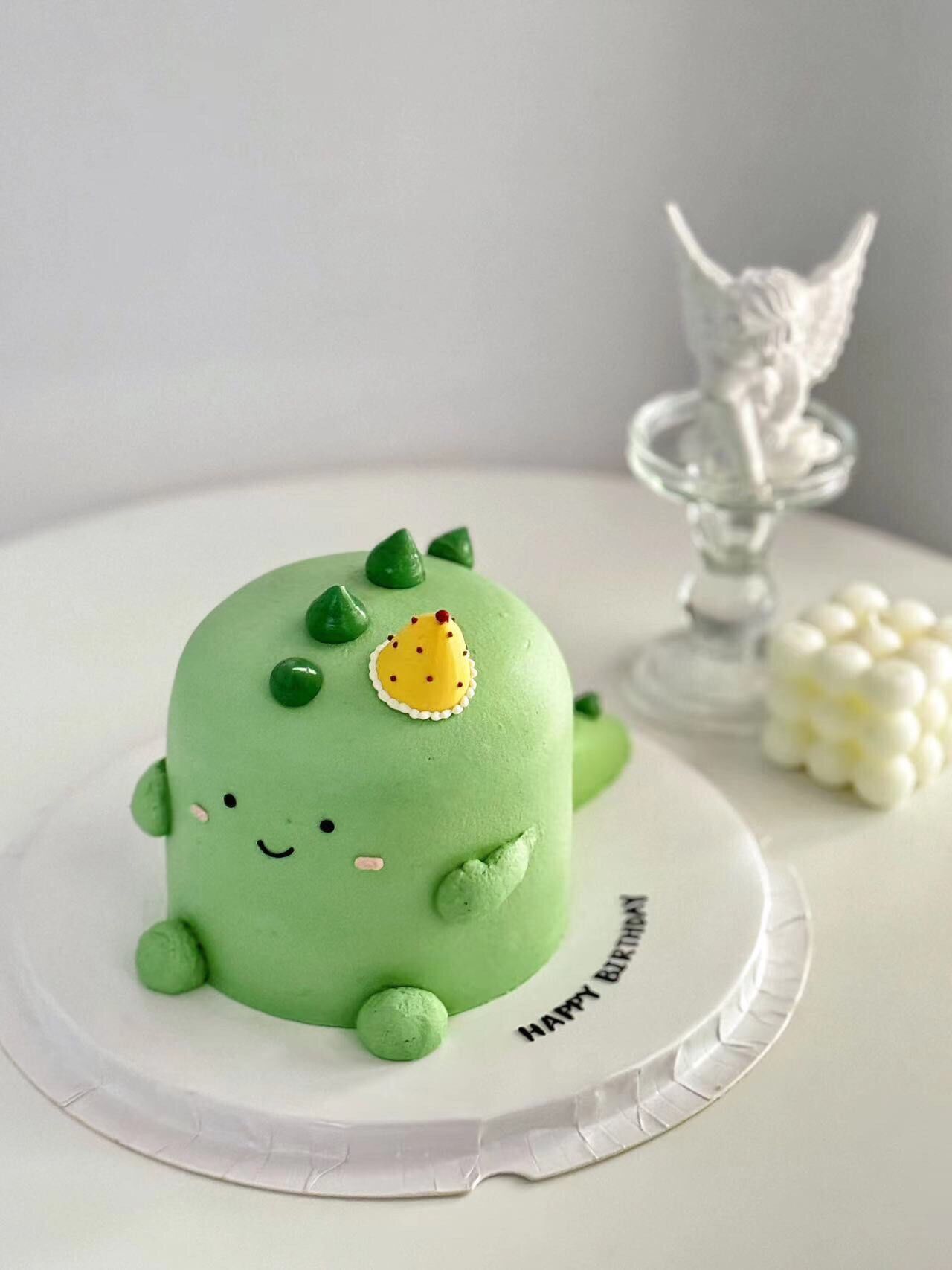 家人们,这样可爱的恐龙蛋糕真的好好吃