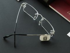 -目艮眼镜SHOWROOM(品牌集合店)