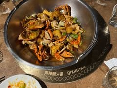 -七欣天香辣蟹火锅(上海银亿滨江店)
