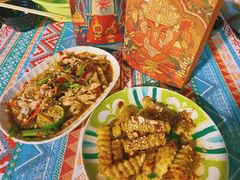 老挝舂鸡脚-半坡九号老挝冰咖啡