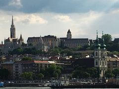 -多瑙河畔鞋履雕塑