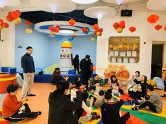 -小门牙好性格托育(北外滩中心)