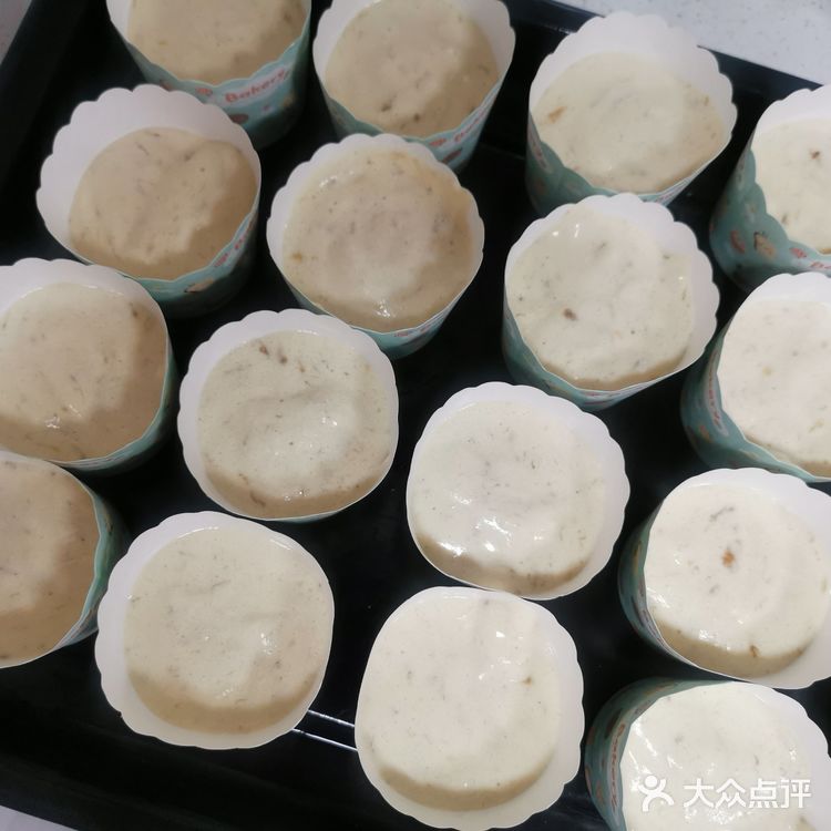 香蕉杯蛋糕 百分之百成功的新手教程