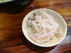 -丽虹云南过桥米线(兴工街店)