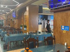 -乡村馕坑肉·烧烤·新疆菜·本地人更爱吃(阿勒泰首店)