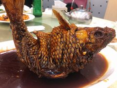 挣蹦鲤鱼-奥华餐厅·老张记(台基厂店)