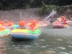 -安吉龙王山峡谷漂流